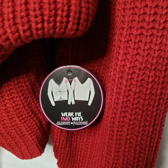 ALMOST FAMOUS red knit twisted cold shoulder pullover sweater 1X - Picture 2 of 12